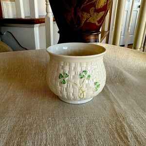Belleek basket weave bowl